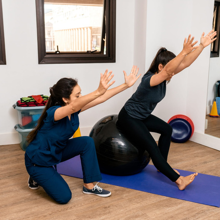 Piłka gimnastyczna do ćwiczeń dmuchana 75CM